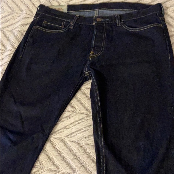 Hollister Jeans - Picture 4 of 5